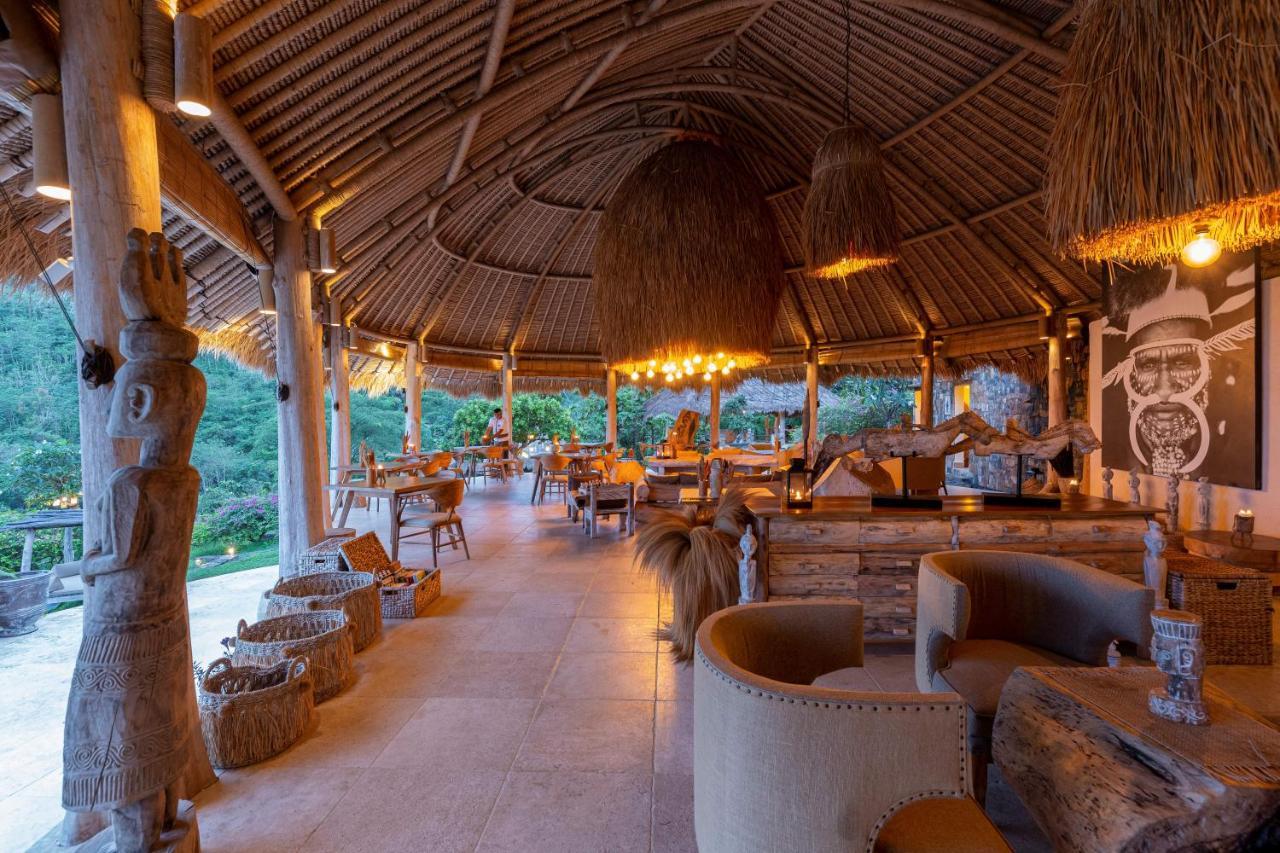 Mathis Lodge Amed 外观 照片