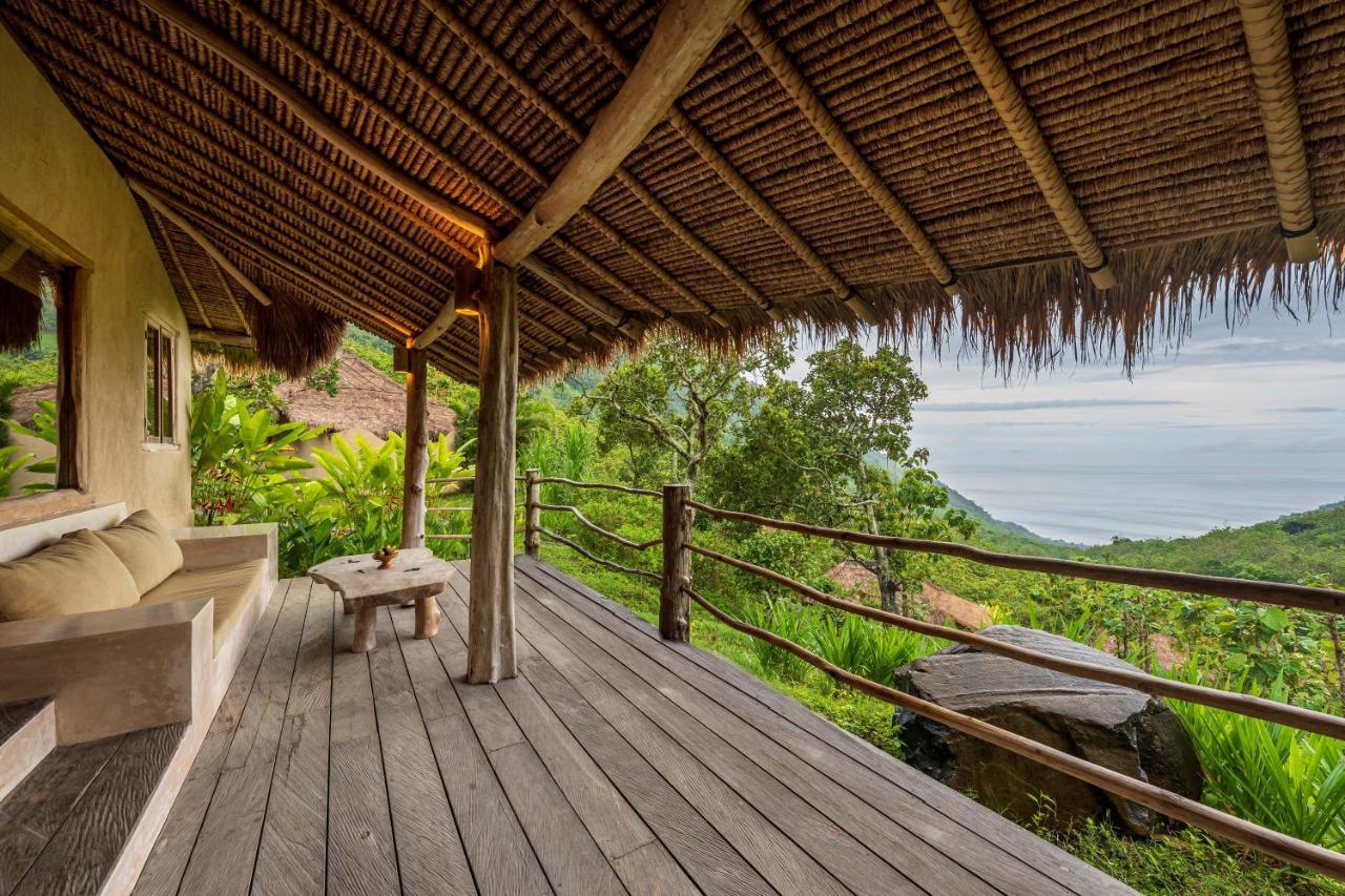 Mathis Lodge Amed 外观 照片